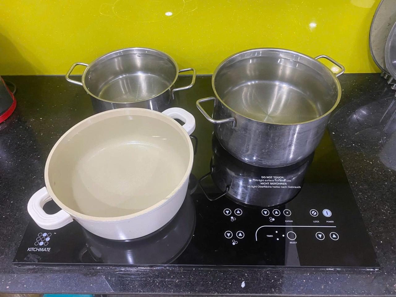 Địa chỉ thay mặt kính bếp từ kitchmate chuyên nghiệp tại nhà toàn quốc