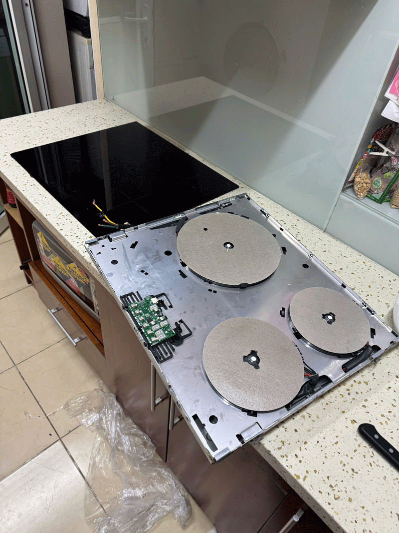 Kỹ thuật kiểm tra lỗi bếp từ Haatz khắc phục tại nhà