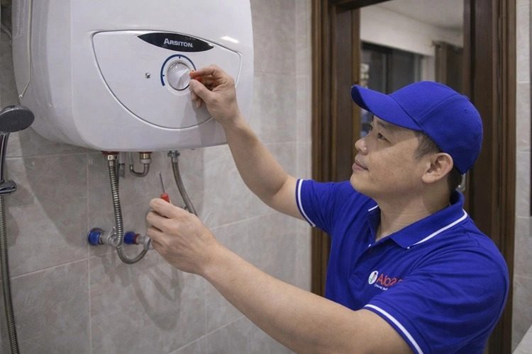 Sửa bình tắm nóng lạnh không nóng
