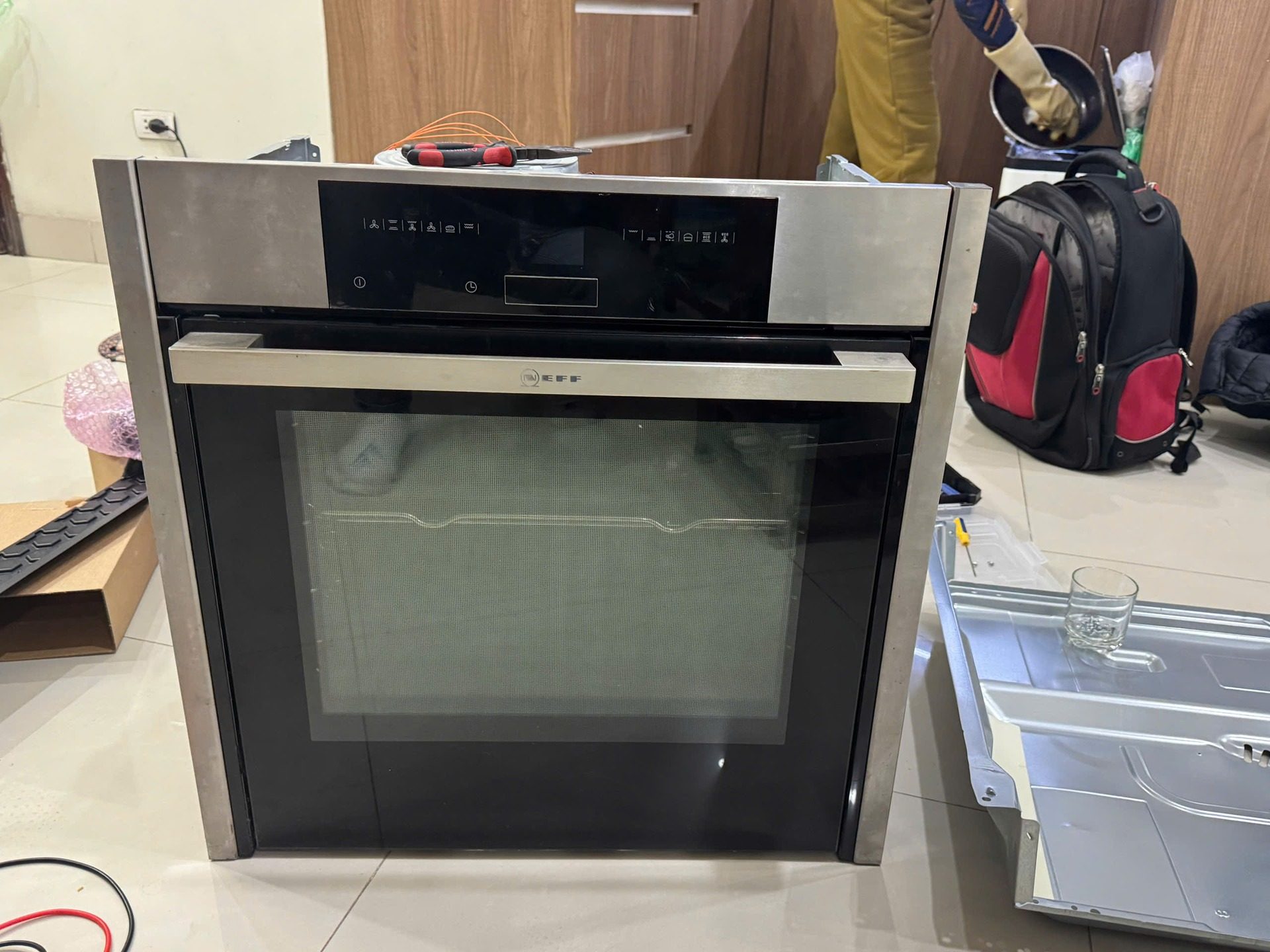 Sửa lò nướng không nóng kêu to bất thường