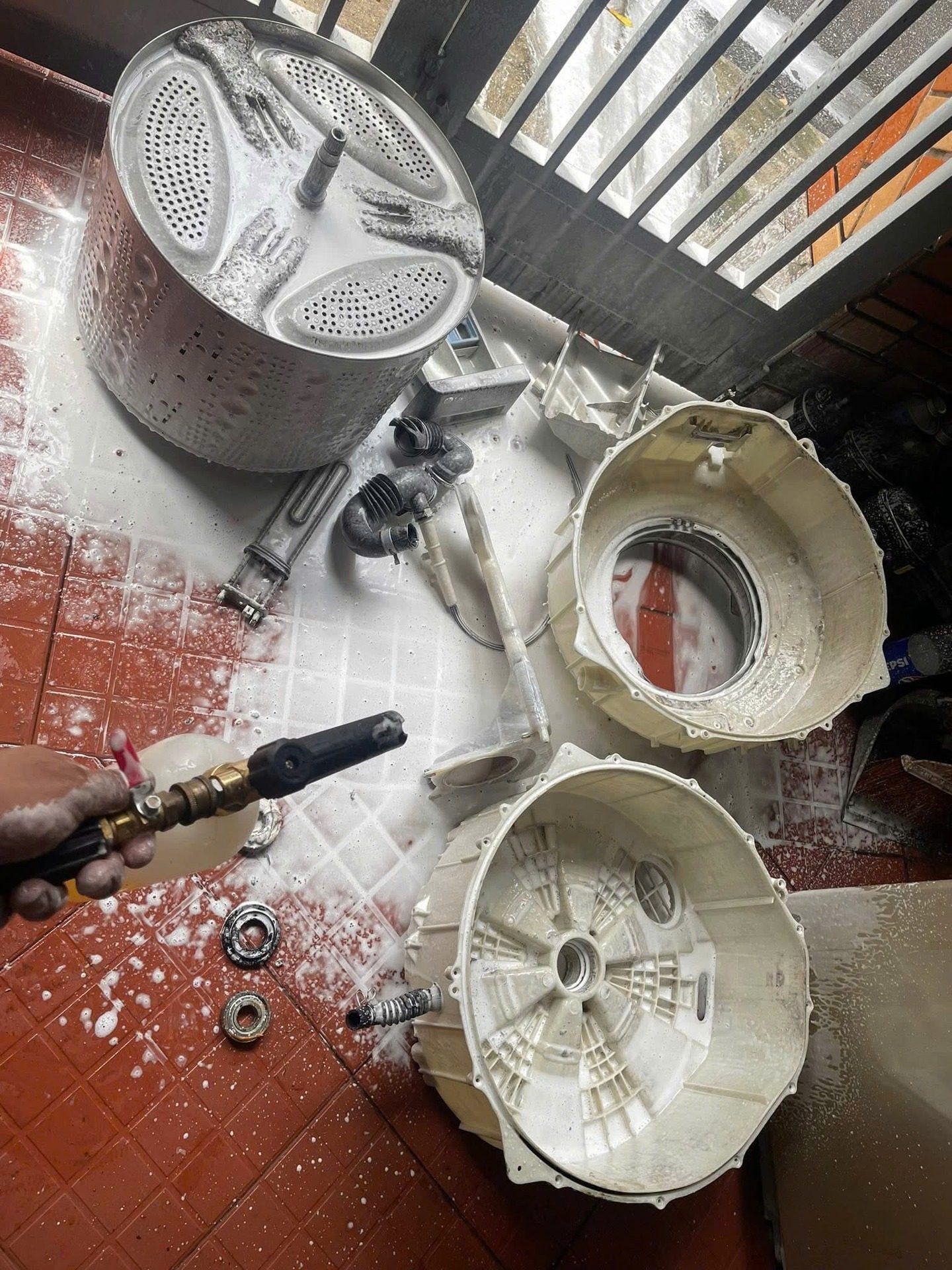 Vệ sinh trì giúp máy giặt bền bỉ và ổn định